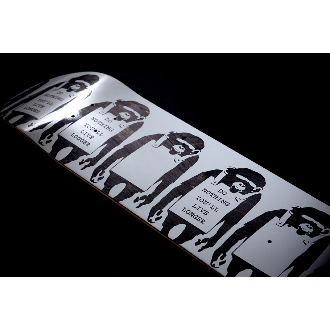 MEDICOM TOY(メディコムトイ)のSKATEBOARD DECK "MONKY SIGN" 3rd インテリア/住まい/日用品のインテリア/住まい/日用品 その他(その他)の商品写真