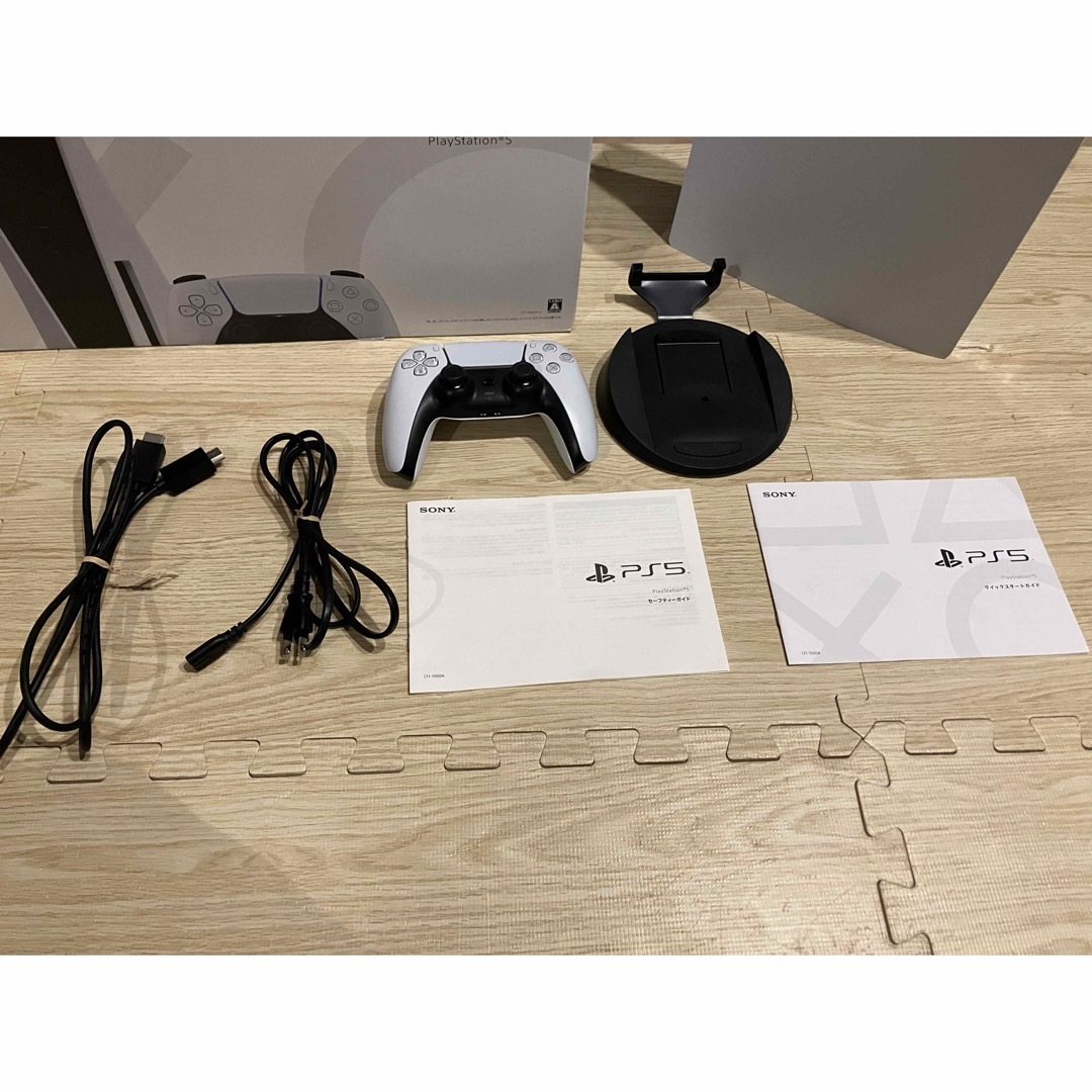 商品説明要確認PS5 SONY PlayStation5 CFI-1000A01 エンタメ/ホビーのゲームソフト/ゲーム機本体(家庭用ゲーム機本体)の商品写真