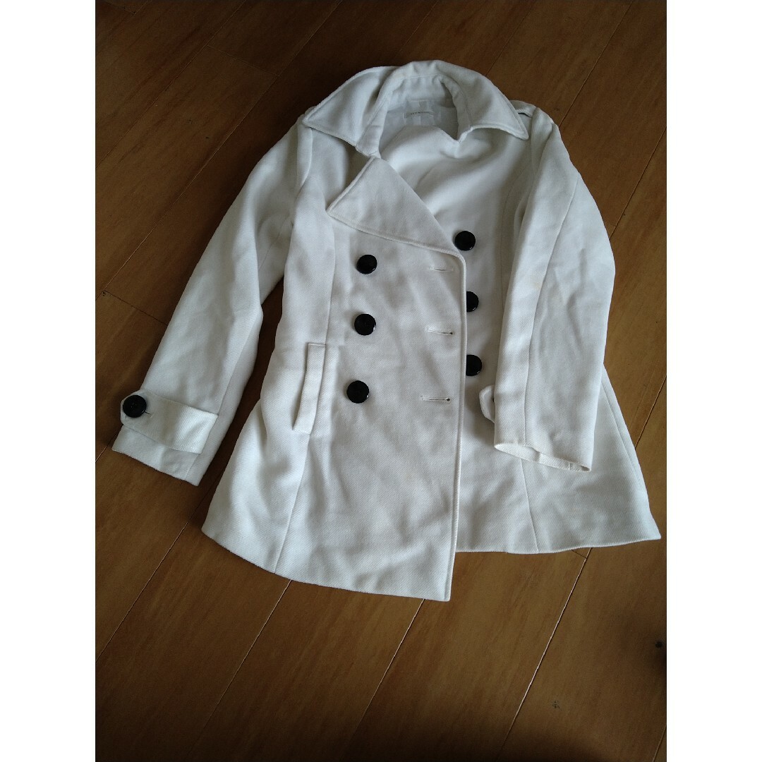 ホワイト　トレンチコート レディースのジャケット/アウター(トレンチコート)の商品写真