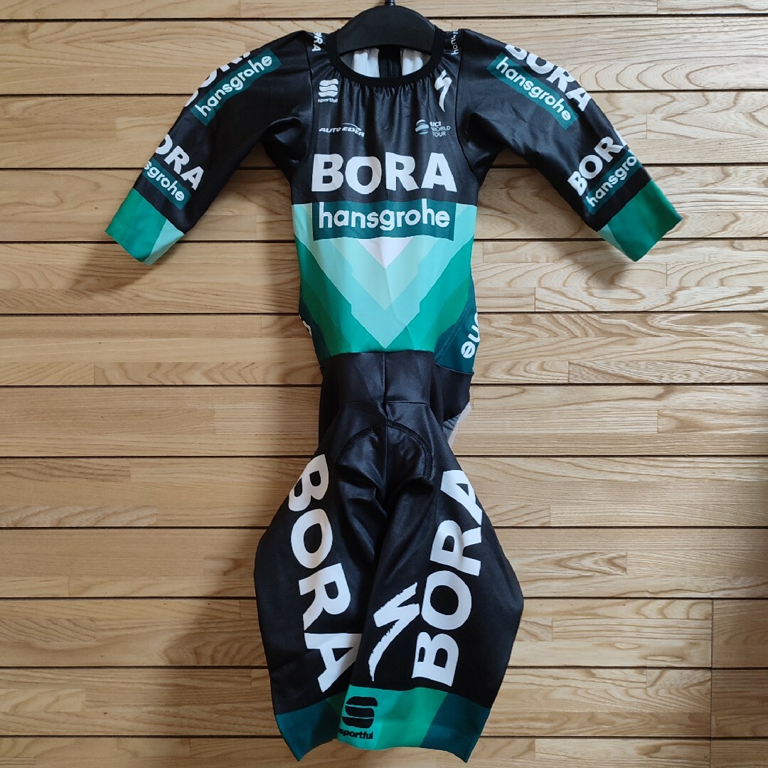 支給品 BORA Hansgrohe ロードスーツ　ボーラハンスグローエ サガン スポーツ/アウトドアの自転車(ウエア)の商品写真