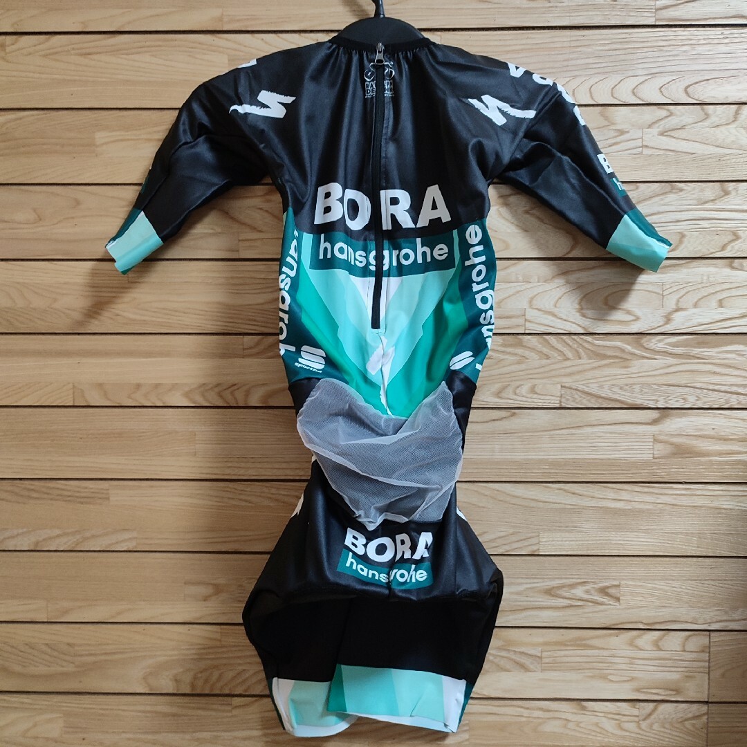 支給品 BORA Hansgrohe ロードスーツ　ボーラハンスグローエ サガン スポーツ/アウトドアの自転車(ウエア)の商品写真