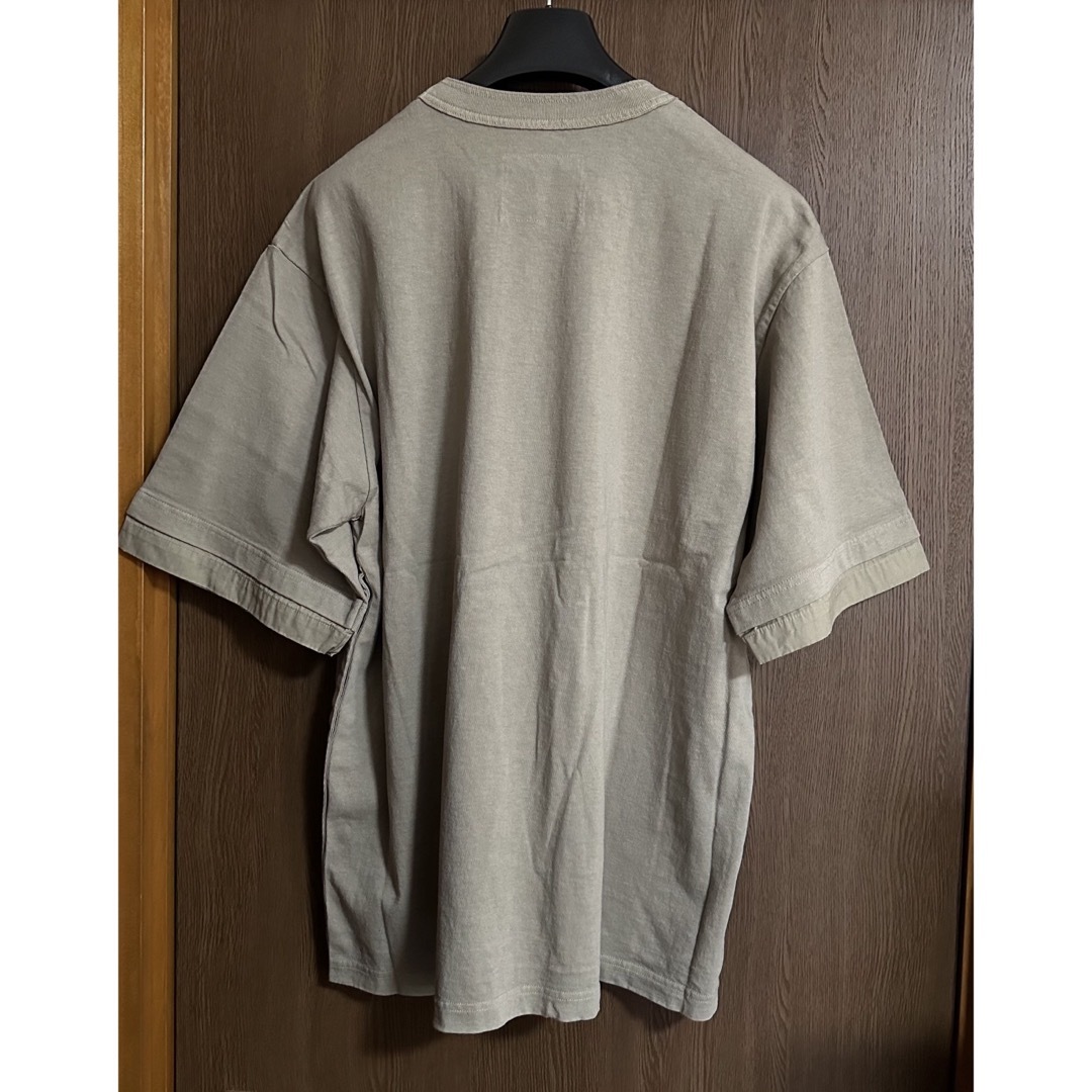 sacai(サカイ)の３新品 sacai サカイ メンズ レイヤード Tシャツ 半袖 カーキ メンズのトップス(Tシャツ/カットソー(半袖/袖なし))の商品写真