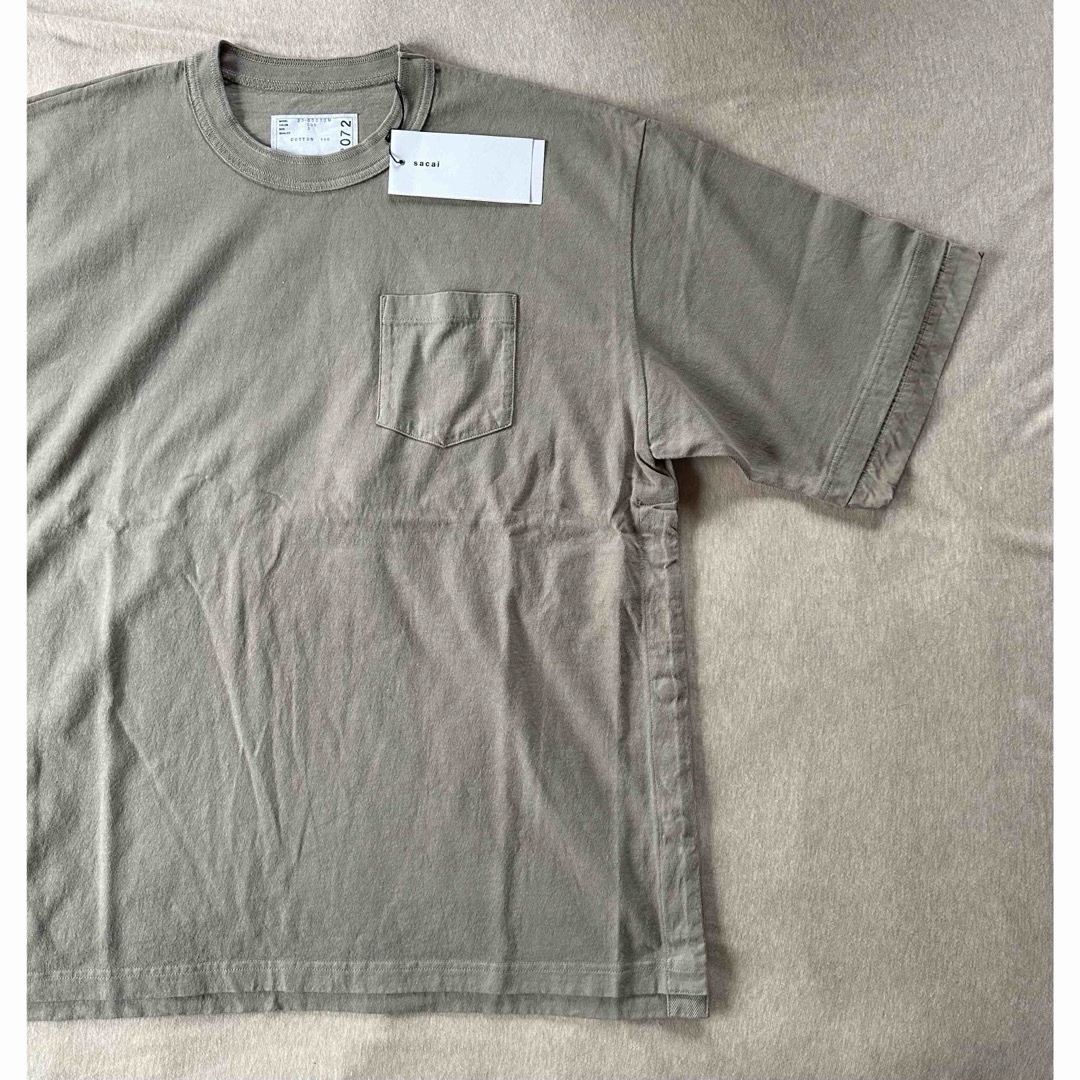 sacai(サカイ)の３新品 sacai サカイ メンズ レイヤード Tシャツ 半袖 カーキ メンズのトップス(Tシャツ/カットソー(半袖/袖なし))の商品写真