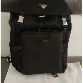 プラダ(PRADA)のメンズ　　美品　　Nylonリュックバックパック(アメコミ)