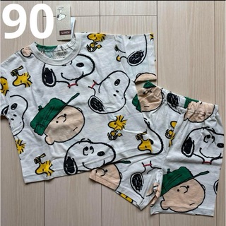SNOOPY - 【スヌーピー】総柄 セットアップ☆Tシャツ・ハーフパンツ パジャマ 90