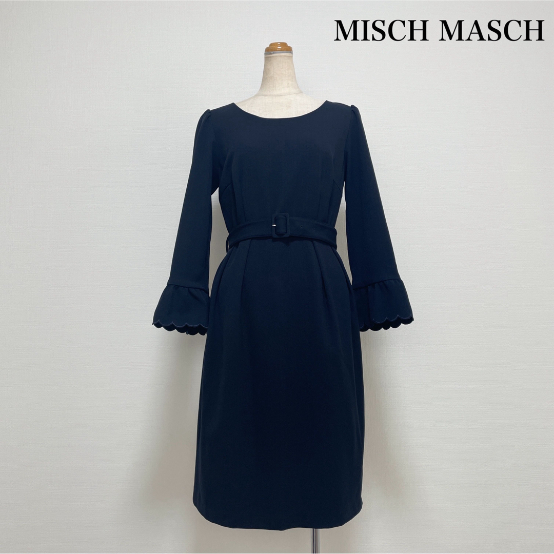 MISCH MASCH(ミッシュマッシュ)のMISCH MASCH スカラップ袖ワンピース ネイビー フレア 美シルエット♡ レディースのワンピース(ひざ丈ワンピース)の商品写真