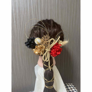 赤ブラック髪飾り和玉水引ドライフラワー和装　色打褂 袴卒業式結婚式成人式七五三(ヘアピン)
