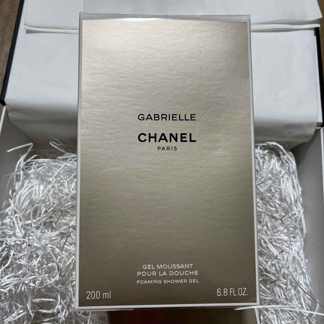 CHANEL(シャネル)の【未開封】CHANEL ガブリエル シャワージェル 200ml コスメ/美容のボディケア(ボディソープ/石鹸)の商品写真