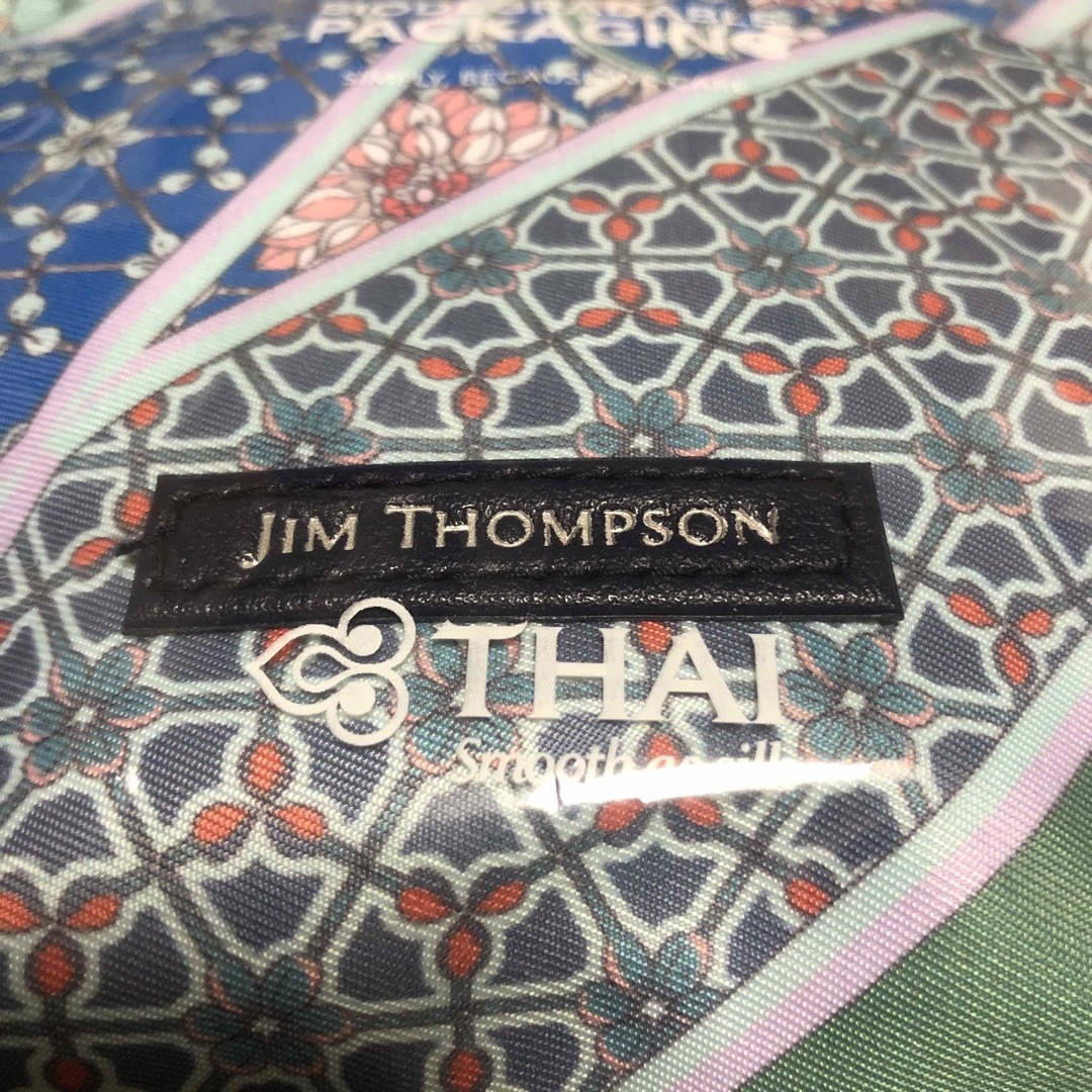 Jim Thompson(ジムトンプソン)の【新品・未開封】タイ航空 TG アメニティ ビジネスクラス ジムトンプソン エンタメ/ホビーのテーブルゲーム/ホビー(航空機)の商品写真