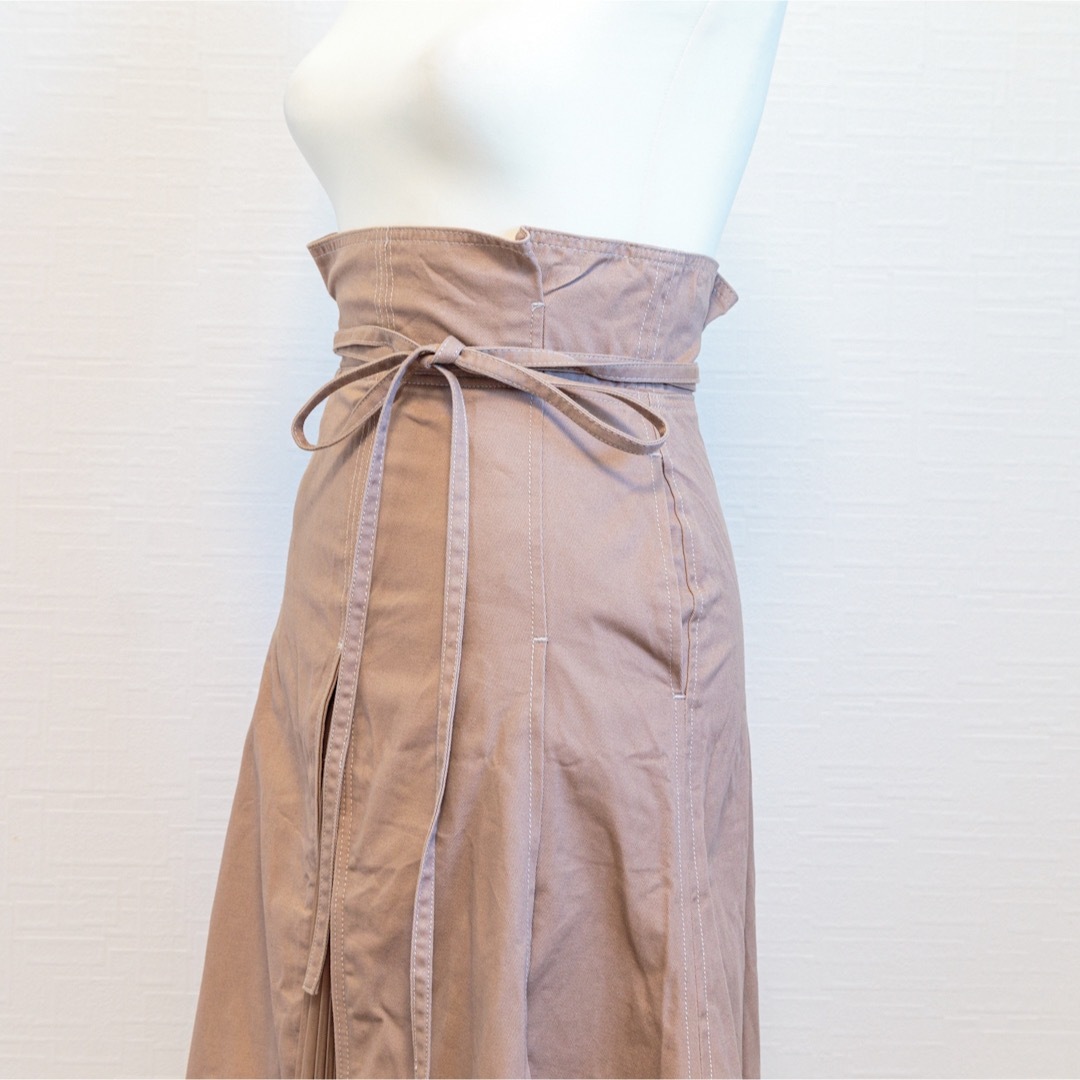 MERCURYDUO(マーキュリーデュオ)のMERCURY DUO センタープリーツ切替えデニムマーメイドスカート　ベージュ レディースのスカート(ロングスカート)の商品写真