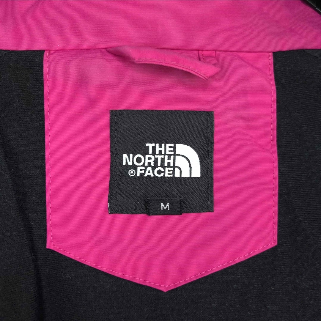 THE NORTH FACE(ザノースフェイス)の美品人気 ノースフェイス マウンテンパーカー レディースM 透湿防水 フード着脱 レディースのジャケット/アウター(ナイロンジャケット)の商品写真