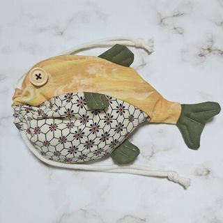 お魚巾着 巾着袋 さかな ハンドメイド No.253(ポーチ)