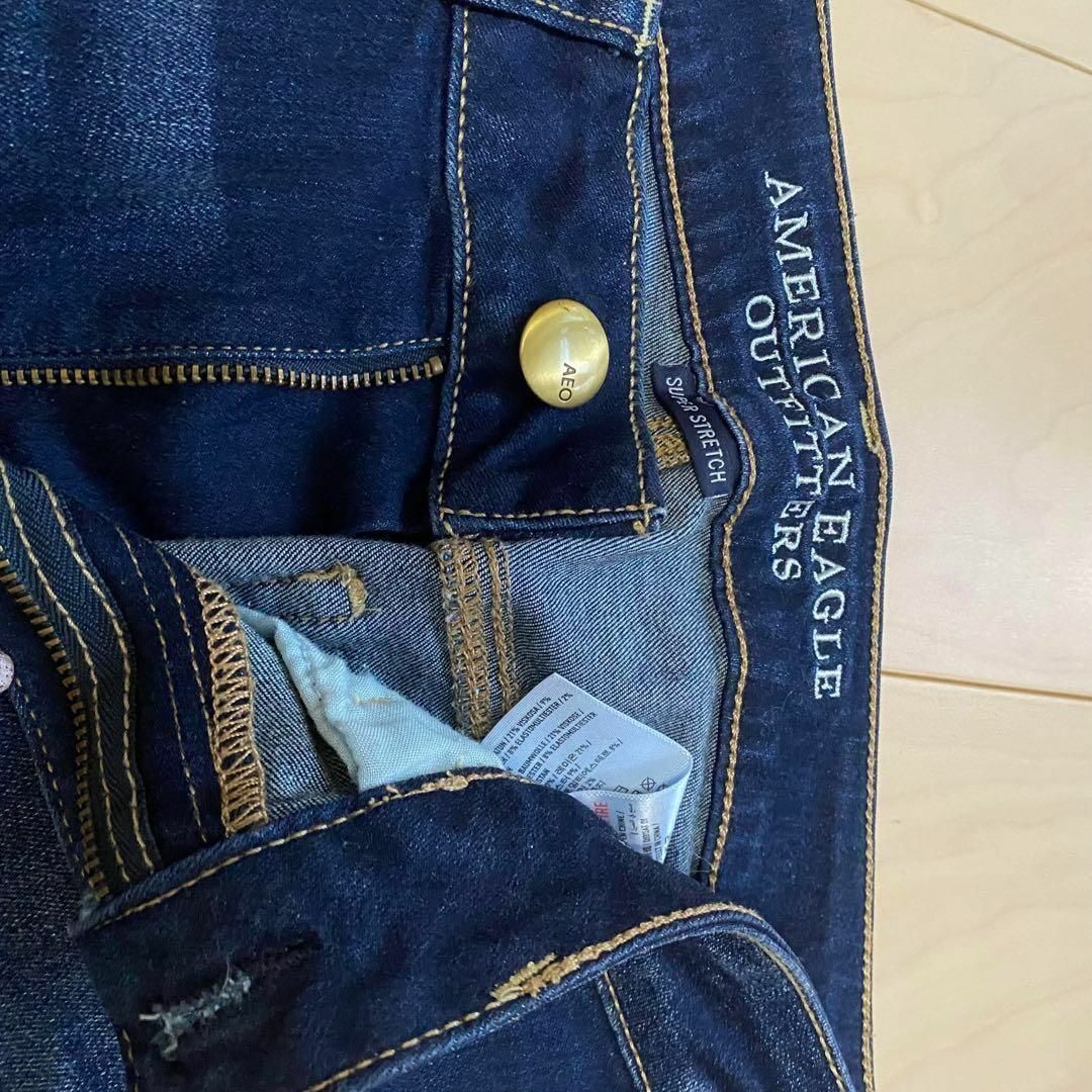 American Eagle(アメリカンイーグル)のAMERICAN EAGLE スキニーパンツ　ジーンズ　ストレッチデニム レディースのパンツ(デニム/ジーンズ)の商品写真