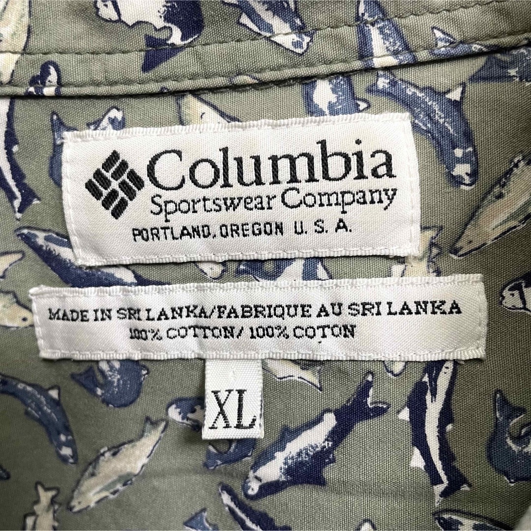 Columbia(コロンビア)のコロンビア　アロハシャツ　総柄　魚柄　メンズXLサイズ メンズのトップス(シャツ)の商品写真