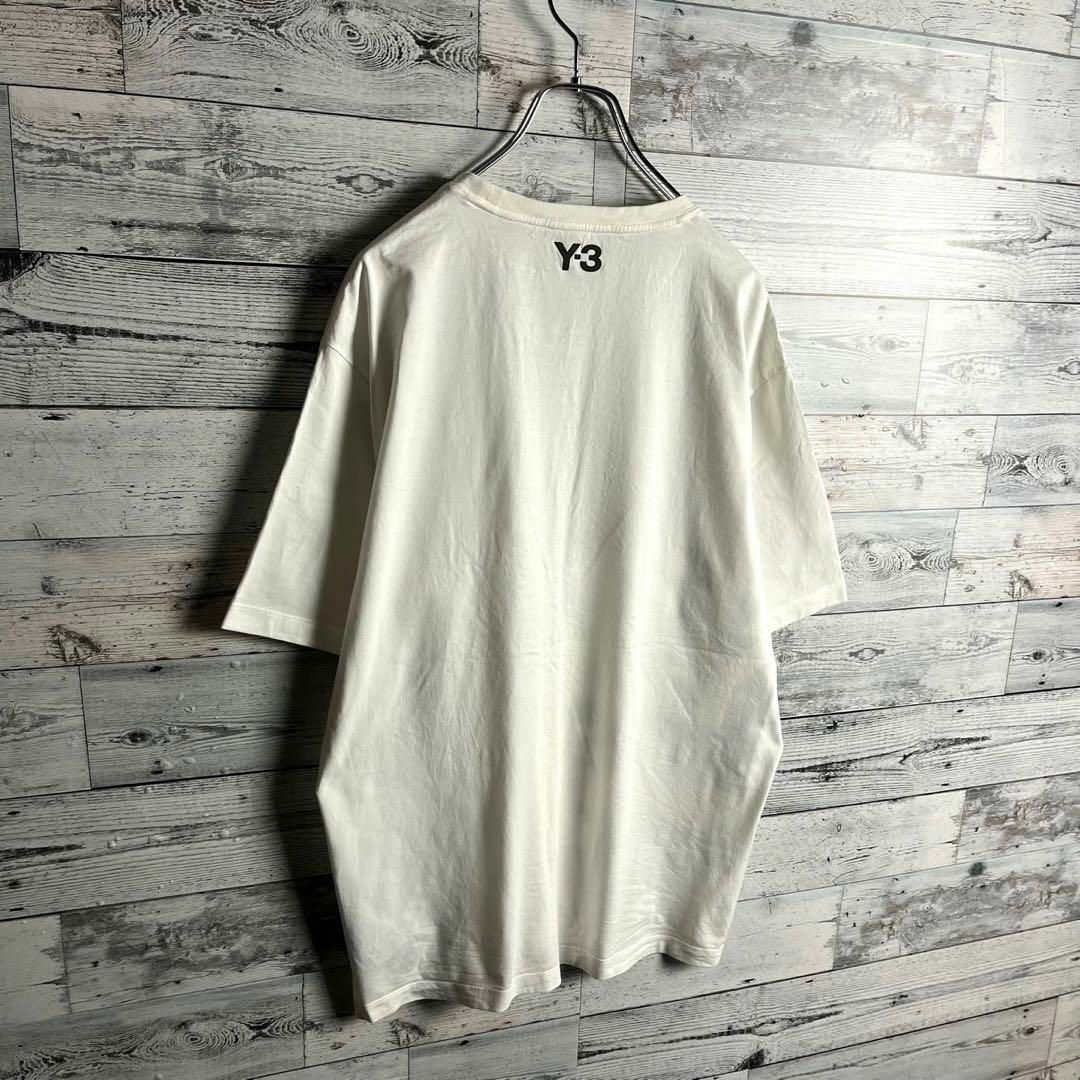 Y-3(ワイスリー)の【希少デザイン】Y-3☆ ビッグプリント入り 定番カラー Tシャツ メンズのトップス(Tシャツ/カットソー(半袖/袖なし))の商品写真