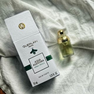 ゲラン(GUERLAIN)の【新品】ゲラン アクア アレゴリア ハーバ フレスカ オードトワレ 7.5ml(ユニセックス)