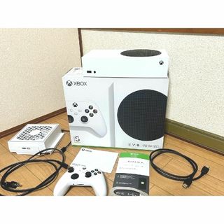 マイクロソフト(Microsoft)のXbox series S(家庭用ゲーム機本体)