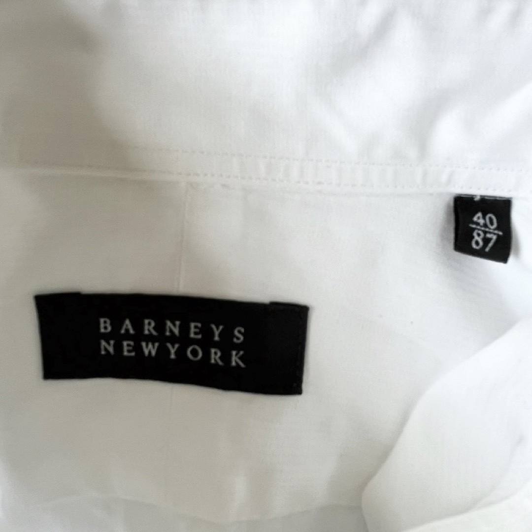 BARNEYS NEW YORK(バーニーズニューヨーク)のBARNEYS NEWYORK カジュアルシャツ ワイシャツ 白 メンズ メンズのトップス(シャツ)の商品写真