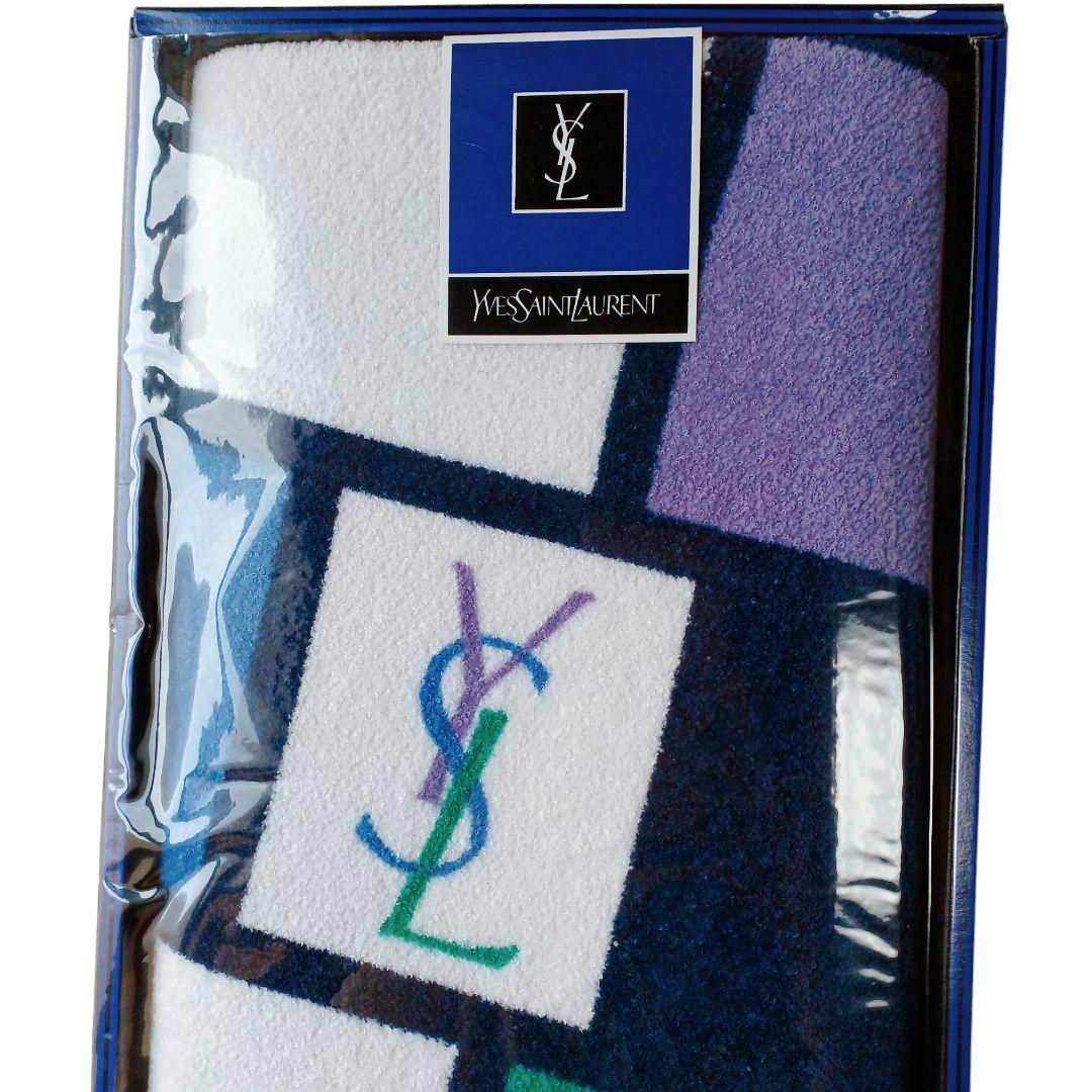 Yves Saint Laurent(イヴサンローラン)の【未使用品❤️】Yves Saint Laurent　スポーツタオルロゴプリント インテリア/住まい/日用品の日用品/生活雑貨/旅行(タオル/バス用品)の商品写真