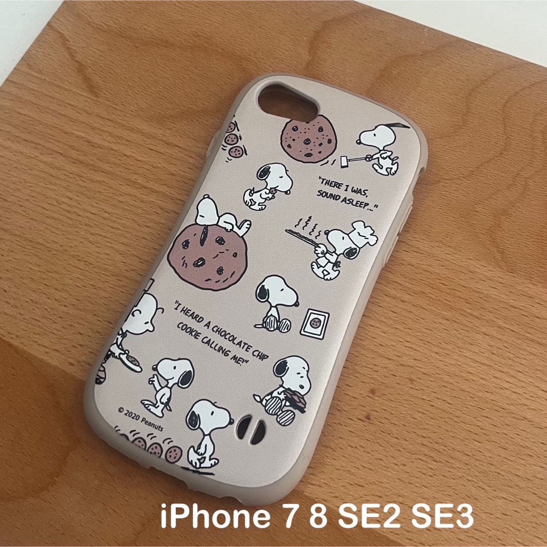 SNOOPY(スヌーピー)のスヌーピー iPhoneケース iPhone 7 8 SE2 韓国 SNOOPY スマホ/家電/カメラのスマホアクセサリー(iPhoneケース)の商品写真