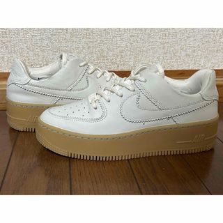 ナイキ(NIKE)のNIKE WMNS AIR FORCE 1 SAGE LOW LX 24.0cm(スニーカー)