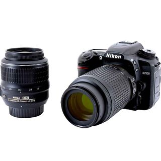 ニコン(Nikon)のNikon D7500 ダブルレンズキット Wi-Fi 手振れ補正 #7042(デジタル一眼)