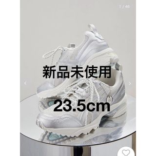 スナイデル(SNIDEL)の新品未使用　SNIDEL⭐︎スナイデル　asics 別注スニーカー　23.5cm(スニーカー)