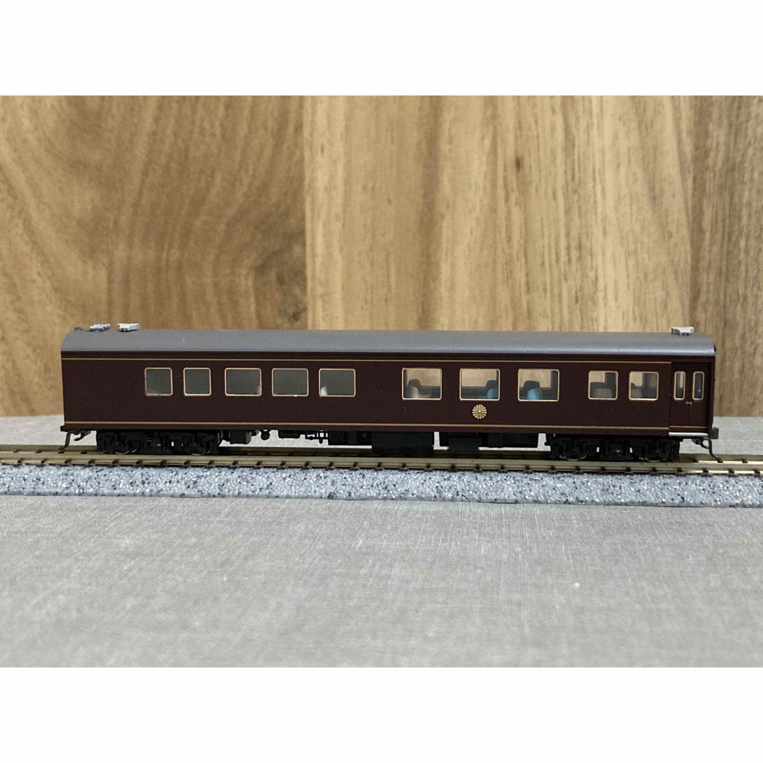 KATO 10-418 お召列車一号編成 5両セット エンタメ/ホビーのおもちゃ/ぬいぐるみ(鉄道模型)の商品写真