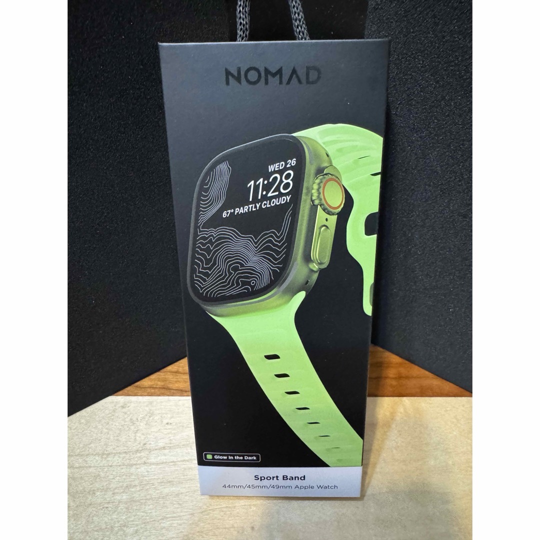 Apple Watch(アップルウォッチ)のNOMAD 限定スポーツバンド glow 45mm AppleWatch スマホ/家電/カメラのスマホアクセサリー(その他)の商品写真