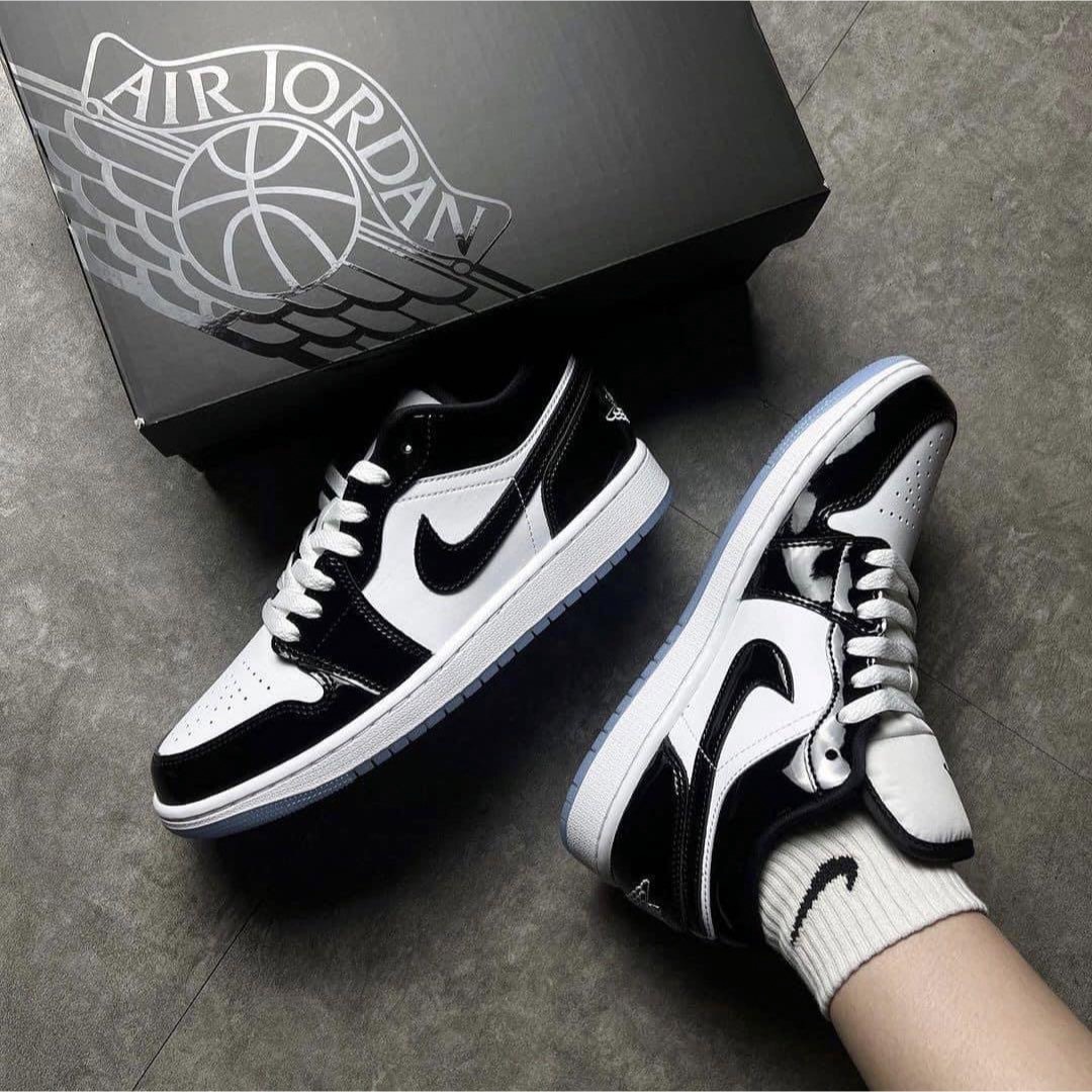 NIKE(ナイキ)のNike GS Air Jordan 1 Low "Concord" 22.5 レディースの靴/シューズ(スニーカー)の商品写真