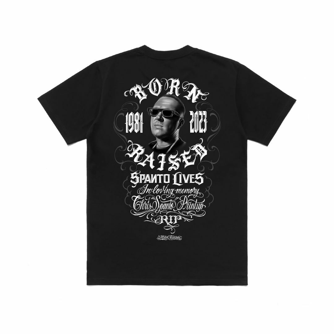 Mr Cartoon BORN RAISED SPANTO LIVE TEE 黒 メンズのトップス(Tシャツ/カットソー(半袖/袖なし))の商品写真