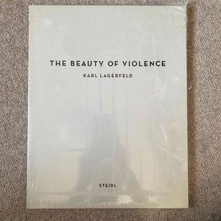 カール・ラガーフェルド THE BEAUTY OF VIOLENCE(アート/エンタメ)