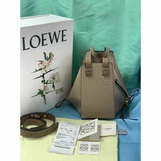 ロエベ(LOEWE)の近年モデル、極美品 LOEWE ロエベ　ハンモック　グレージュ(ハンドバッグ)