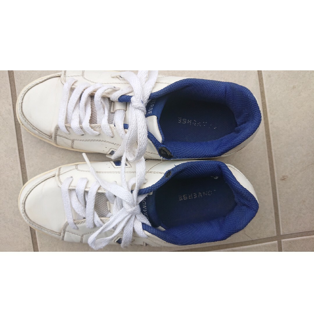 CONVERSE(コンバース)のコンバース 白×ブルー スニーカー レディースの靴/シューズ(スニーカー)の商品写真