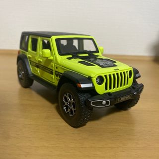 1:32  jeep wrangler ミニカー　緑(ミニカー)