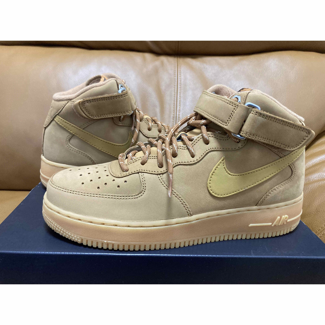 NIKE(ナイキ)のNIKE AIR FORCE 1 MID '07 WB  ナイキ　新品　28cm メンズの靴/シューズ(スニーカー)の商品写真