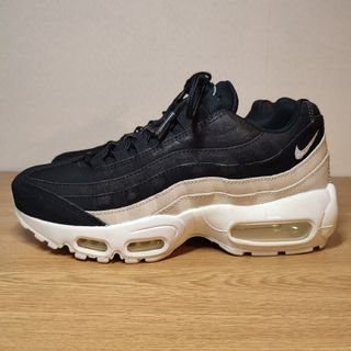 NIKE - 大人気 NIKE WMNS AIR MAX 95 PREMIUM 24