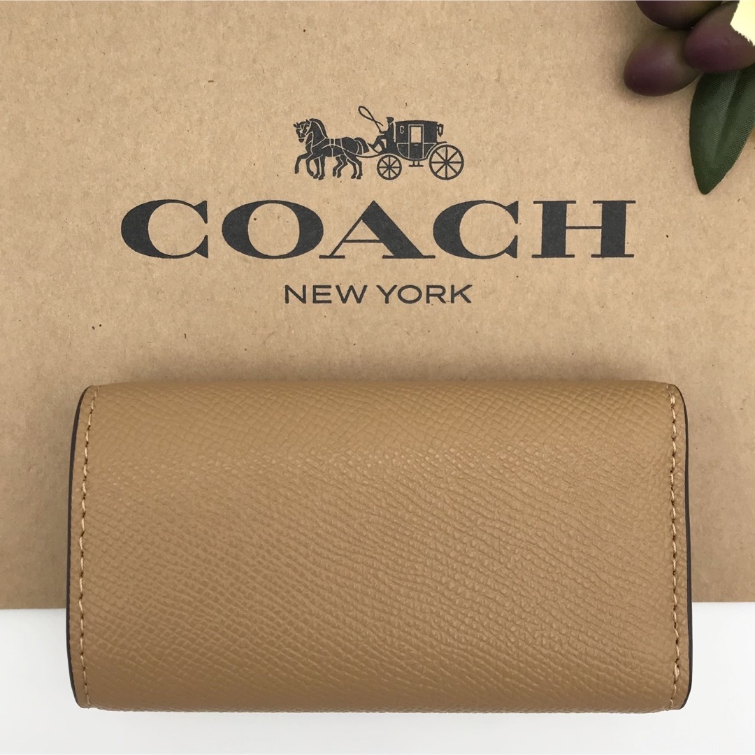 COACH(コーチ)のCOACH ★大人気★ 6リングキーケース トフィー クロスグレインレザー 新品 レディースのファッション小物(キーケース)の商品写真