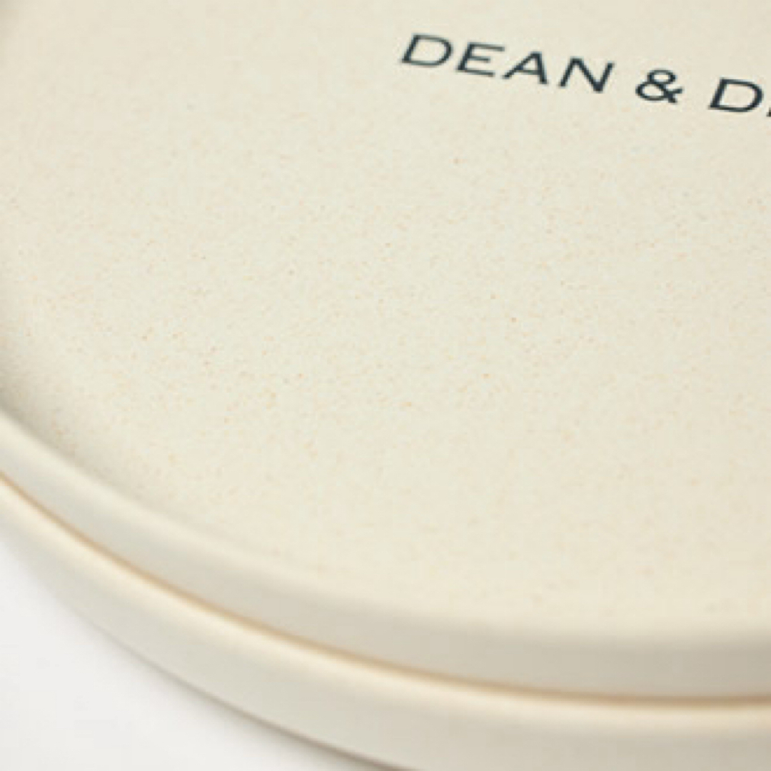 DEAN & DELUCA(ディーンアンドデルーカ)の新品　DEAN ＆ DELUCA プレート＆フォークセット ホワイト インテリア/住まい/日用品のキッチン/食器(食器)の商品写真