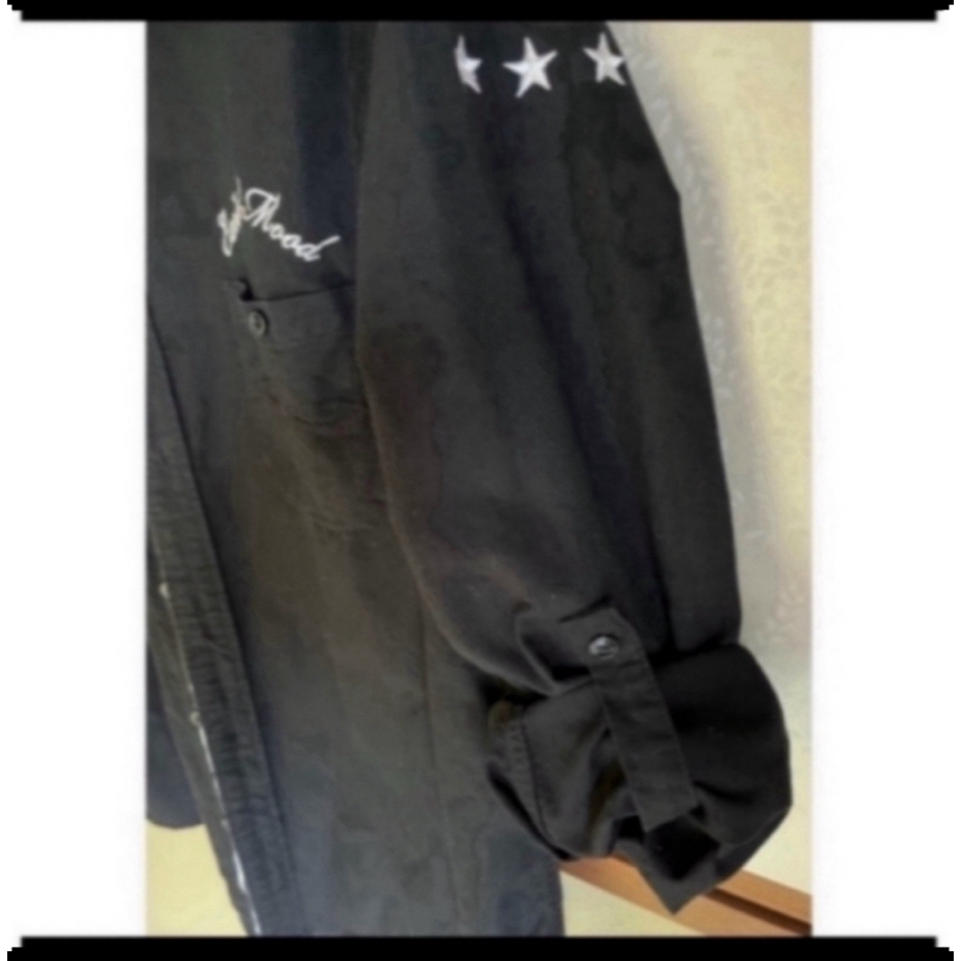 黒　長袖　シャツ　XL メンズのトップス(シャツ)の商品写真
