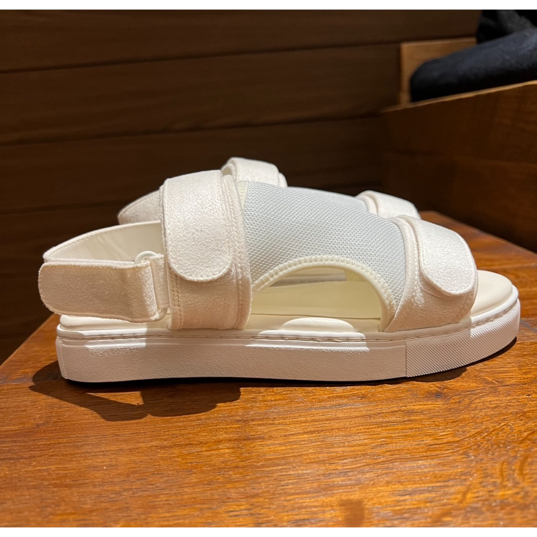 EMODA(エモダ)のEMODA スポーツサンダル　スポサン　ホワイト　Mサイズ レディースの靴/シューズ(サンダル)の商品写真