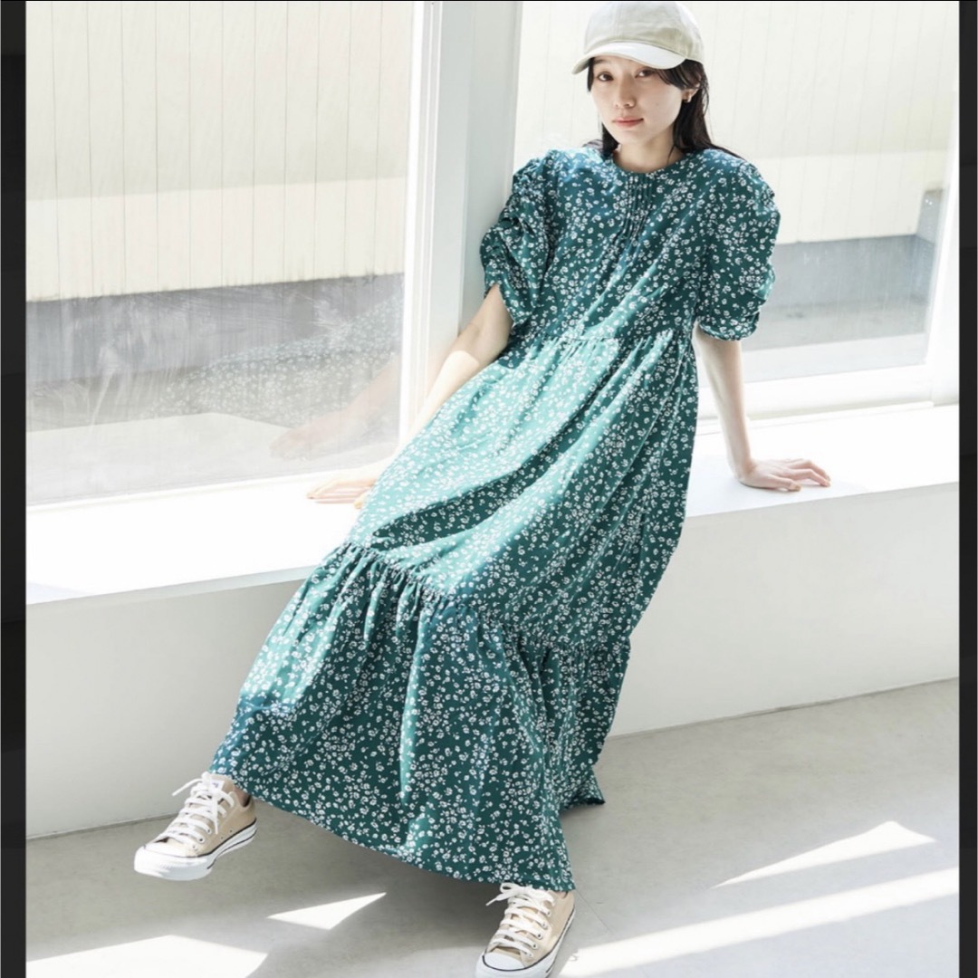 asos(エイソス)のASOS 花柄 袖ボリューム スクエアネックワンピース UK8 レディースのワンピース(ロングワンピース/マキシワンピース)の商品写真