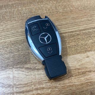 メルセデスベンツ(Mercedes-Benz)のベンツ　スマートキー(車内アクセサリ)