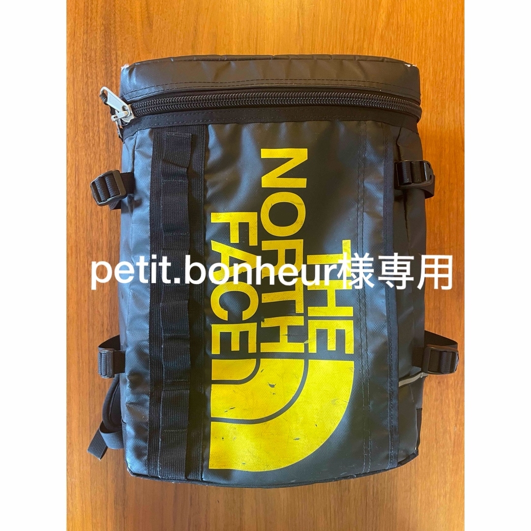 THE NORTH FACE(ザノースフェイス)のpetit.bonheur様 専用　ノースフェイス　キッズリュック　21L キッズ/ベビー/マタニティのこども用バッグ(リュックサック)の商品写真