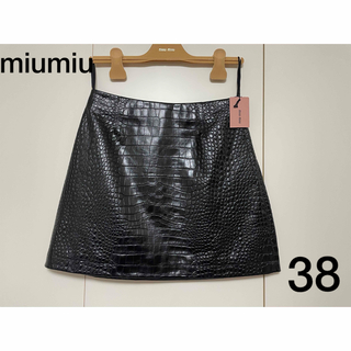 miumiu - 【新品未使用タグ付き】miumiu ミュウミュウ レザースカート