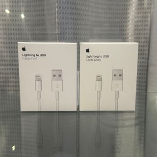 アップル(Apple)の新品未使用 純正Apple ライトニングケーブル 充電器1M+2M セット (バッテリー/充電器)