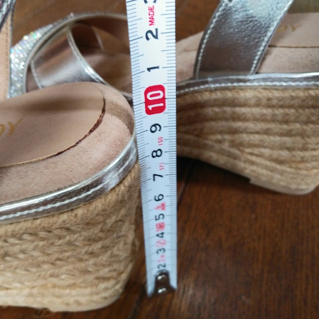 REZOY(リゾイ)のREZOY サンダル レディースの靴/シューズ(サンダル)の商品写真