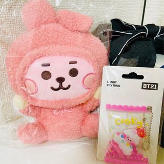 ビーティーイシビル(BT21)の《新品未開封》BT21★2024ハッピーバッグ★ぬいぐるみCOOKY★ジョングク(アイドルグッズ)