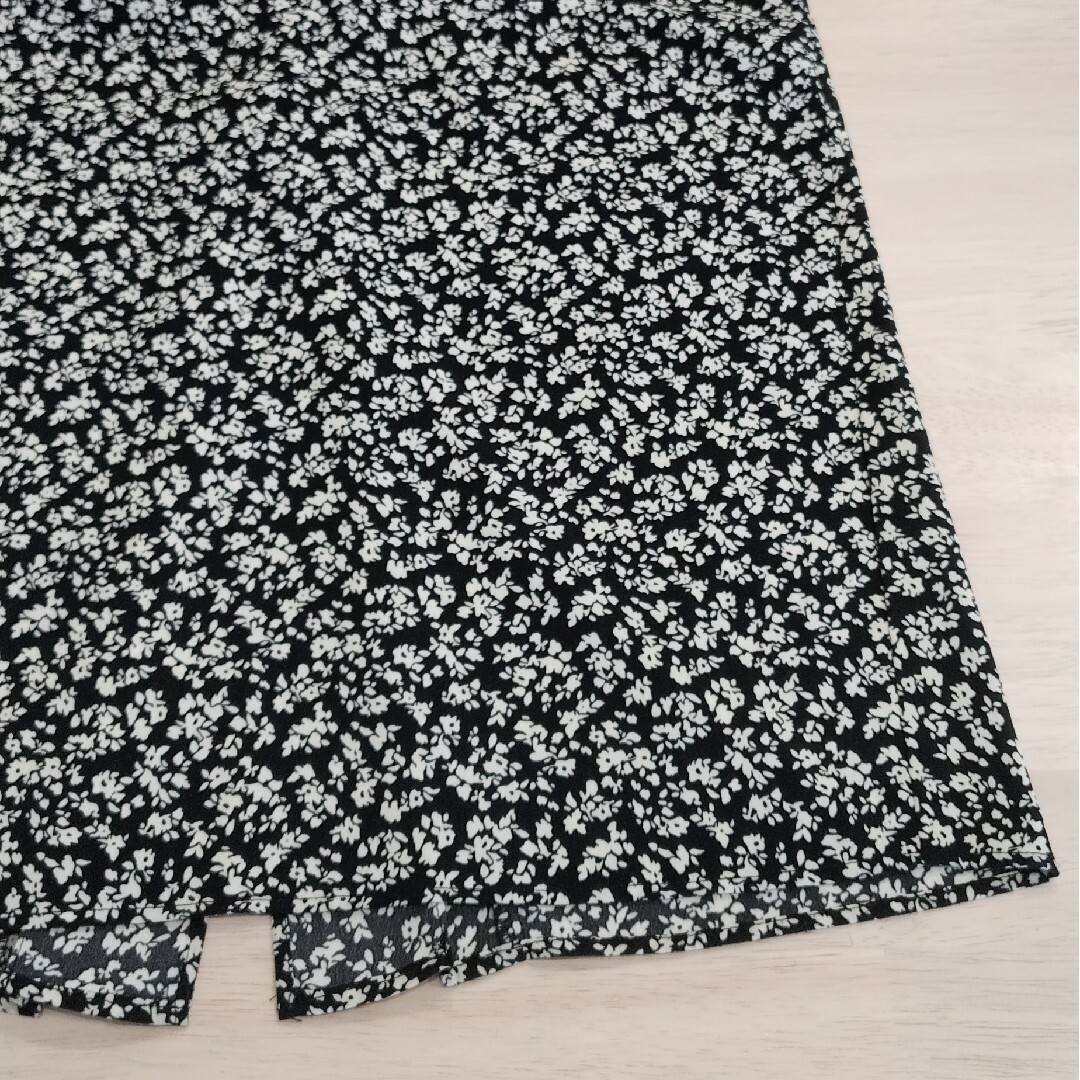 LOWRYS FARM(ローリーズファーム)の【ローリーズファーム】コバナタイトスカート【ブラック】 レディースのスカート(ロングスカート)の商品写真