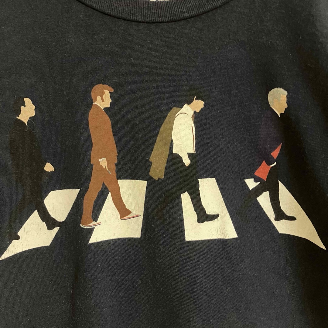 TV&MOVIE(ティービーアンドムービー)のドクターフームービーTシャツtシャツビートルズアビーロードオマージュ映画TEE メンズのトップス(Tシャツ/カットソー(半袖/袖なし))の商品写真